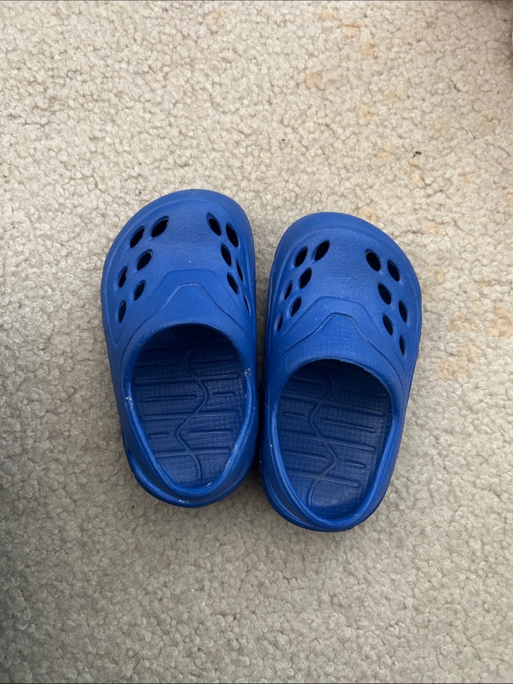 CROCS Kids Royal Blue Clogs with Vent Holes